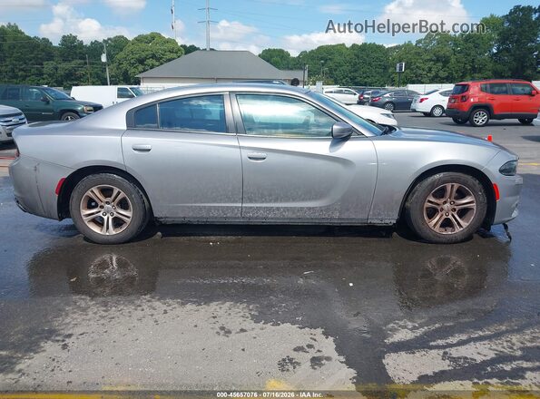 2C3CDXBG1HH532454 2017 DODGE CHARGER Silver Vista interior trasera