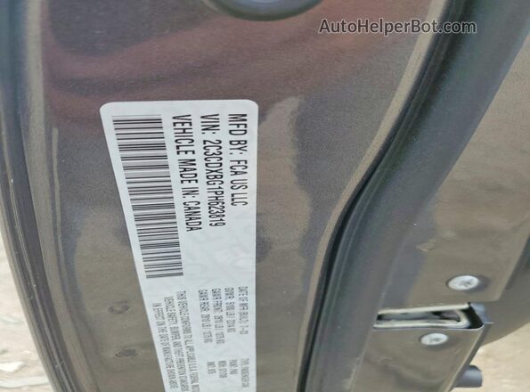 2C3CDXBG1PH623819 2023 DODGE CHARGER Gray Շարժիչի բաժամունքի տեսք