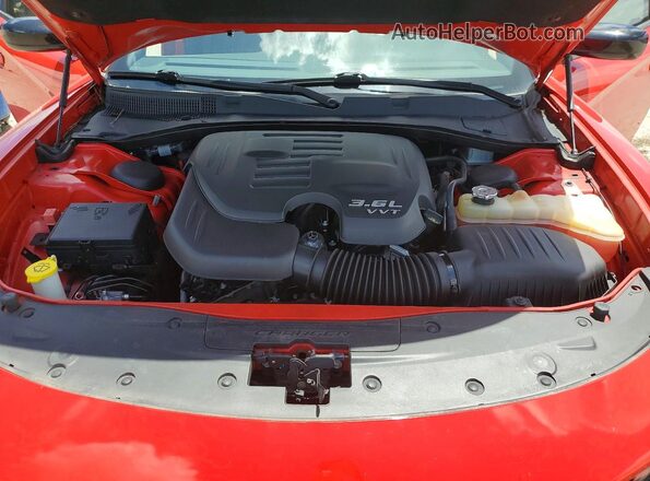 2C3CDXBG2KH576230 2019 DODGE CHARGER Red Vista interior trasera
