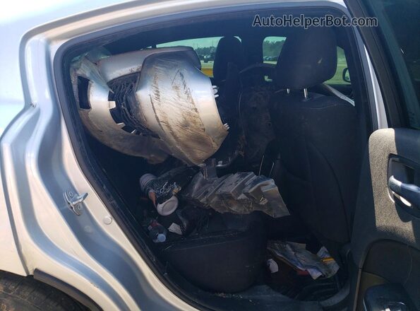 2C3CDXBG2NH201250 2022 DODGE CHARGER Silver Rear seats view