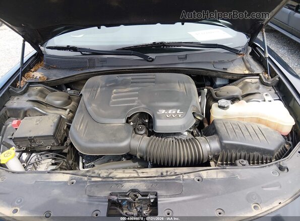 2C3CDXBG3LH190093 2020 DODGE CHARGER Black Widok z tyłu