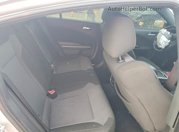 2C3CDXBG3LH220239 2020 DODGE CHARGER Gray Vista de los asientos traseros