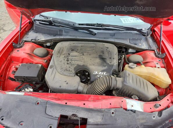 2C3CDXBG3NH201130 2022 DODGE CHARGER Красный Вид задней части салона