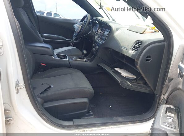 2C3CDXBG4HH585276 2017 DODGE CHARGER White Widok wnętrza z przodu