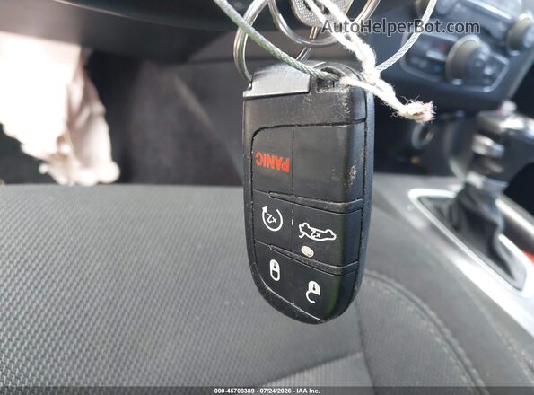 2C3CDXBG4HH585276 2017 DODGE CHARGER White Widok deski rozdzielczej