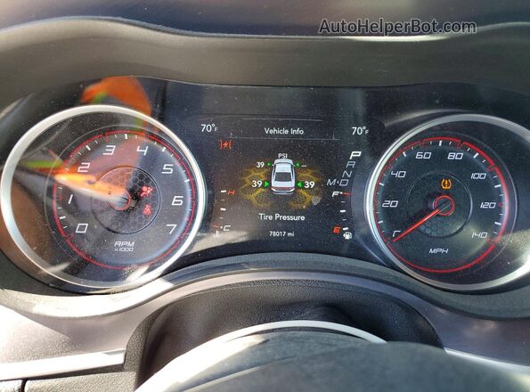 2C3CDXBG4LH180091 2020 DODGE CHARGER Silver Vista del cuadro de instrumentos
