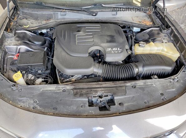 2C3CDXBG5JH272307 2018 DODGE CHARGER Gray Vista interior trasera