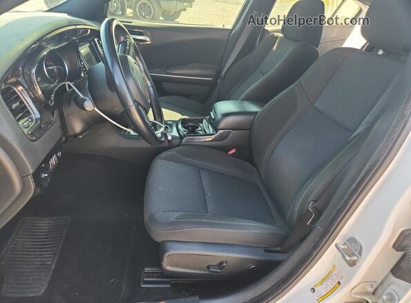2C3CDXBG5KH721082 2019 DODGE CHARGER White Вид салону спереду