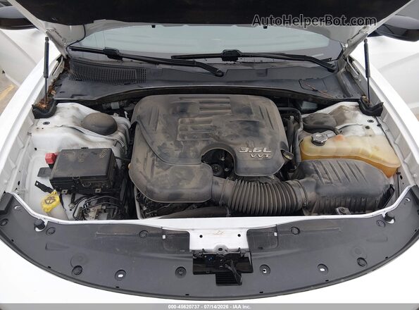 2C3CDXBG5KH726122 2019 DODGE CHARGER Белый Вид сзади