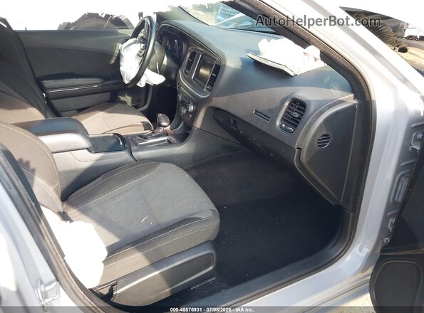 2C3CDXBG5MH531835 2021 DODGE CHARGER Серебряный Вид салона спереди