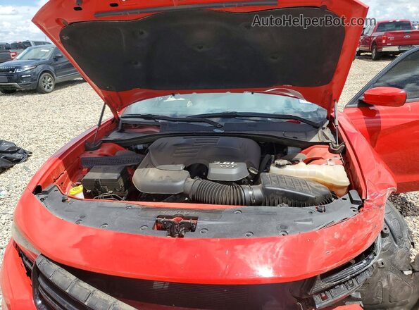 2C3CDXBG5NH224344 2022 DODGE CHARGER Red Widok wnętrza z tyłu