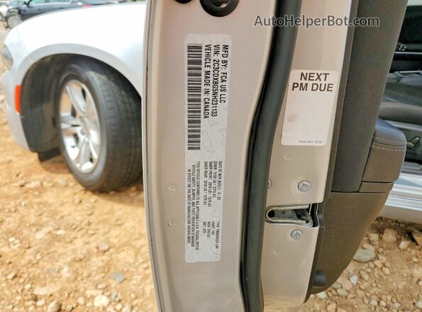 2C3CDXBG5NH231133 2022 DODGE CHARGER Silver ძრავის განყოფილების ხედი
