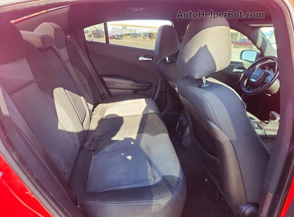 2C3CDXBG6JH147784 2018 DODGE CHARGER Red Вид задніх сидінь