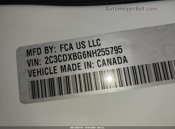 2C3CDXBG6NH255795 2022 DODGE CHARGER White Vista del compartimento del motor