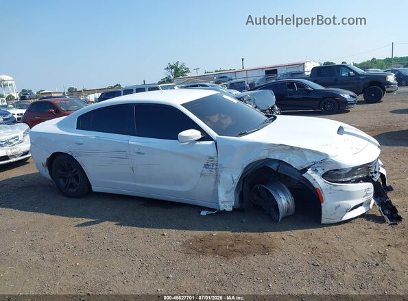 2C3CDXBG6NH255795 2022 DODGE CHARGER White Vista interior trasera