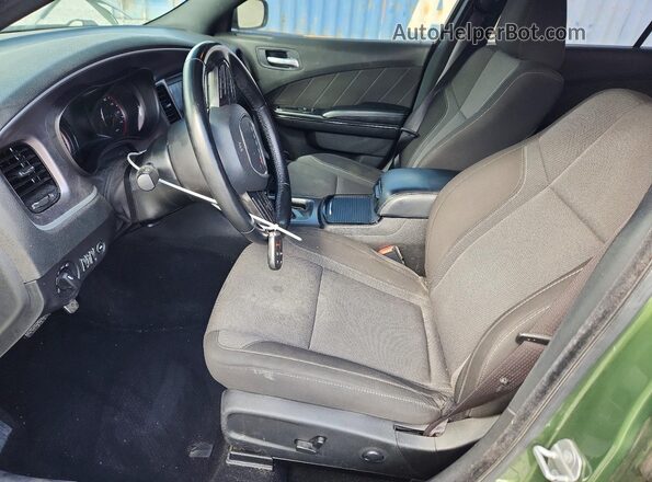 2C3CDXBG7NH129901 2022 DODGE CHARGER Зеленый Вид салона спереди