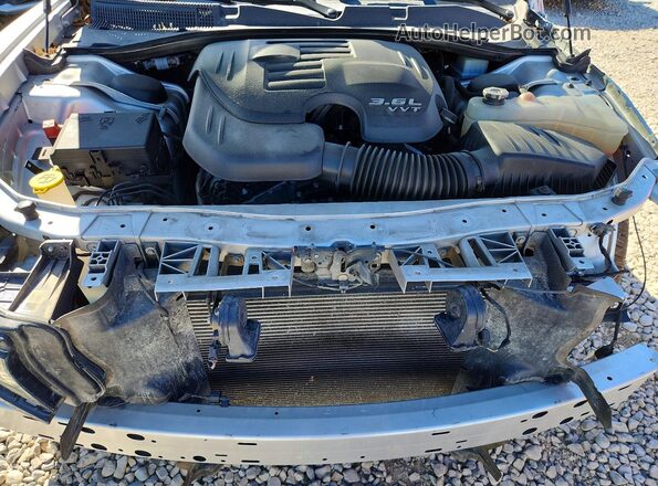 2C3CDXBG7PH547085 2023 DODGE CHARGER Серебряный Вид задней части салона