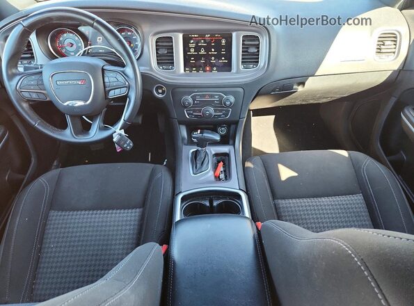 2C3CDXBG7PH547085 2023 DODGE CHARGER Серебряный Вид панели приборов