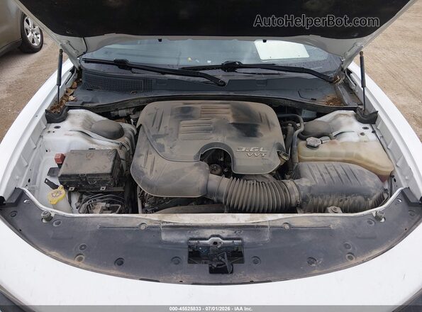 2C3CDXBG8KH599558 2019 DODGE CHARGER White Вид ззаду