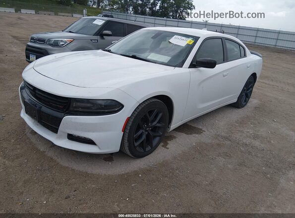 2C3CDXBG8KH599558 2019 DODGE CHARGER White Передня ліва чверть