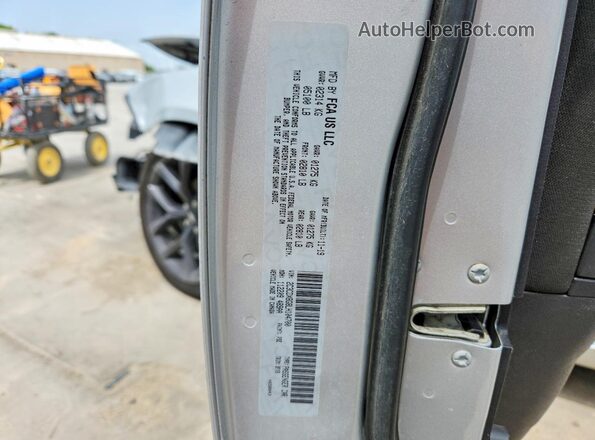 2C3CDXBG8LH104700 2020 DODGE CHARGER Silver VIN կոդի պիտակի տեսք