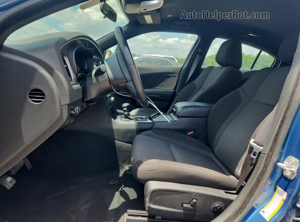 2C3CDXBG8LH200374 2020 DODGE CHARGER Blue Widok wnętrza z przodu