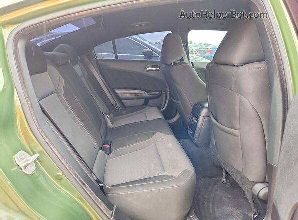 2C3CDXBG8MH608424 2021 DODGE CHARGER Green Вид задніх сидінь