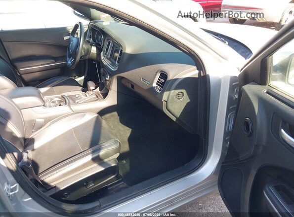 2C3CDXBG8MH628205 2021 DODGE CHARGER Silver Widok wnętrza z przodu