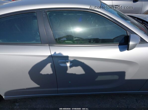 2C3CDXBG8MH628205 2021 DODGE CHARGER Silver Widok wnętrza z tyłu