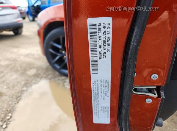 2C3CDXBG8NH120303 2022 DODGE CHARGER Orange Widok komory silnika