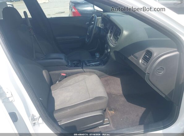 2C3CDXBG9JH187079 2018 DODGE CHARGER White Вид салону спереду