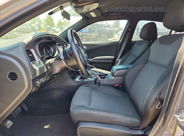 2C3CDXBG9JH197028 2018 DODGE CHARGER Gray წინა სალონის ხედი