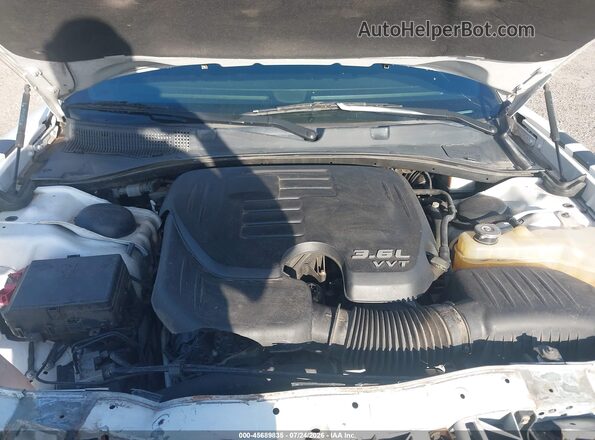 2C3CDXBG9KH510077 2019 DODGE CHARGER White უკანა ხედი