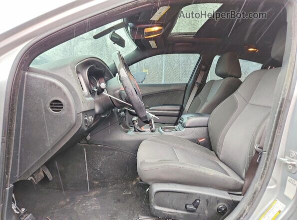 2C3CDXBG9KH720615 2019 DODGE CHARGER Silver Front interior view