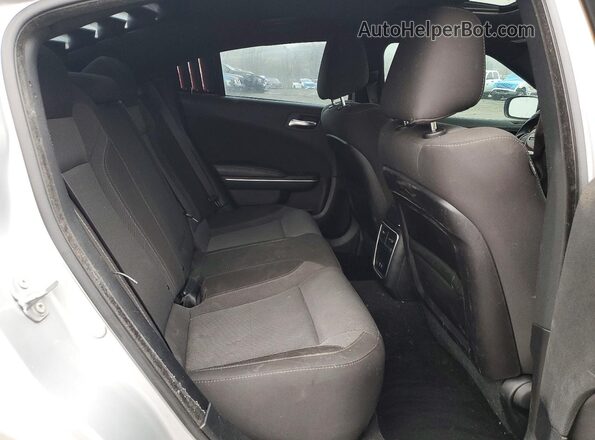 2C3CDXBG9KH720615 2019 DODGE CHARGER Silver Rear seats view