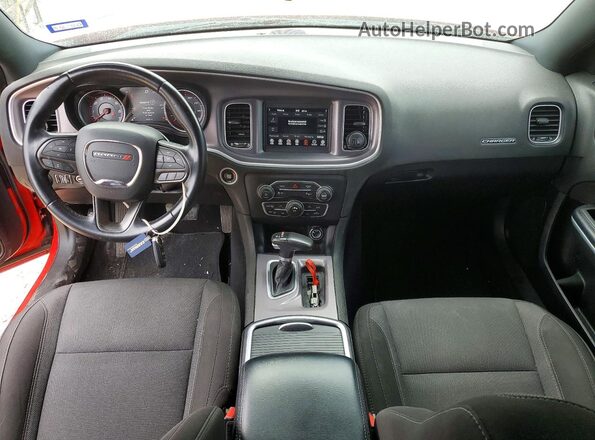 2C3CDXBG9NH200757 2022 DODGE CHARGER Red Widok deski rozdzielczej