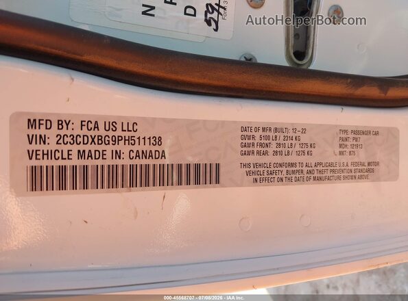 2C3CDXBG9PH511138 2023 DODGE CHARGER White Vista del compartimento del motor