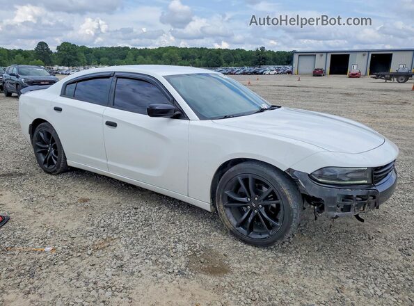 2C3CDXBGXHH504457 2017 DODGE CHARGER White Առջևի աջ