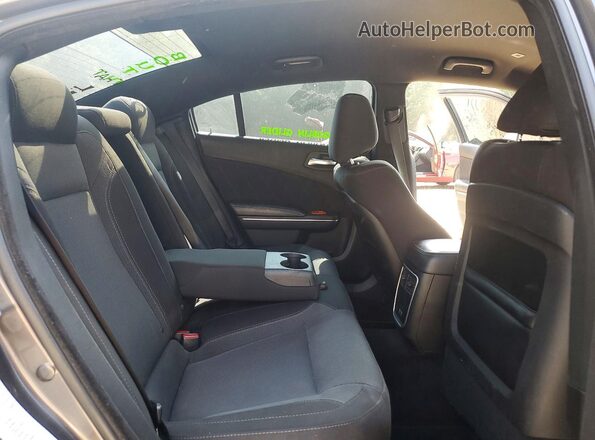 2C3CDXCT0HH595251 2017 DODGE CHARGER Two Tone Widok tylnych siedzeń