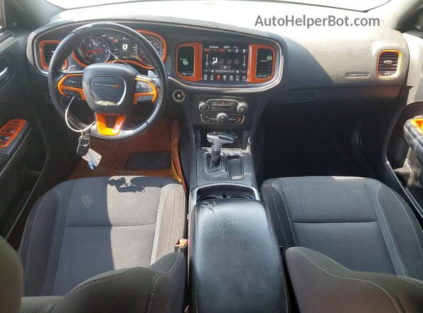 2C3CDXCT0HH595251 2017 DODGE CHARGER Two Tone Widok deski rozdzielczej