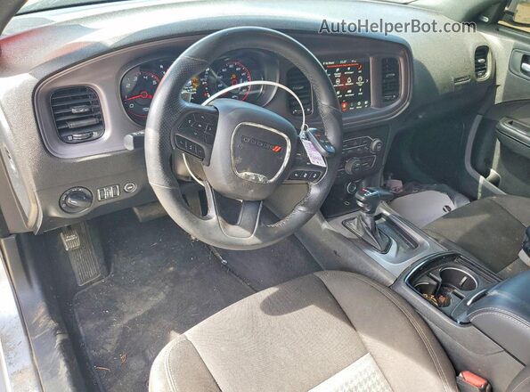 2C3CDXCT0PH504932 2023 DODGE CHARGER Серебряный Вид панели приборов