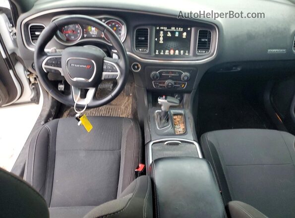 2C3CDXCT1GH204056 2016 DODGE CHARGER Белый Вид панели приборов