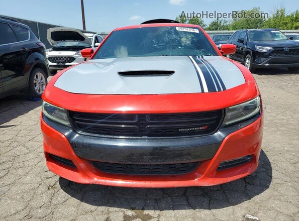 2C3CDXCT1GH276620 2016 DODGE CHARGER Red Widok z przodu