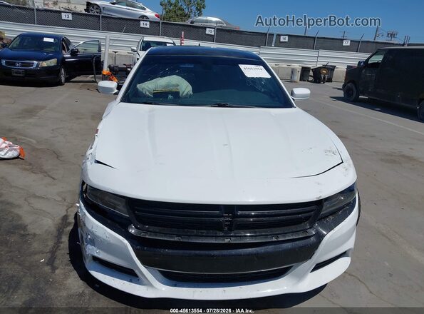 2C3CDXCT1HH626698 2017 DODGE CHARGER White Вид панелі приладів