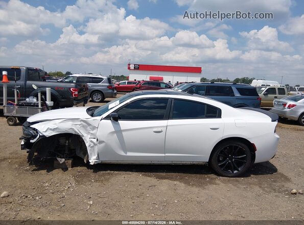 2C3CDXCT2GH242248 2016 DODGE CHARGER White 