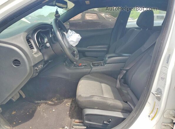 2C3CDXCT2JH260692 2018 DODGE CHARGER White Front interior view