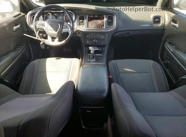 2C3CDXCT3HH551356 2017 DODGE CHARGER Белый Вид панели приборов