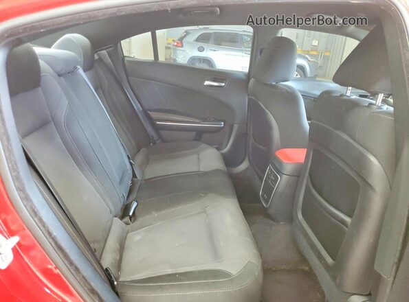 2C3CDXCT3JH117041 2018 DODGE CHARGER Red Rear seats view
