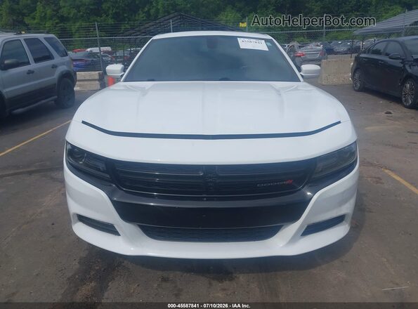 2C3CDXCT3JH248437 2018 DODGE CHARGER Белый Вид щитка приборов