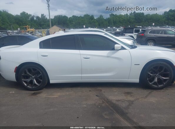 2C3CDXCT3JH248437 2018 DODGE CHARGER Белый Вид задней части салона